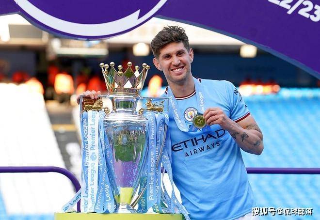 10年19冠！曼城官宣31岁功勋自由身离队 周薪25万 意甲3豪门哄抢